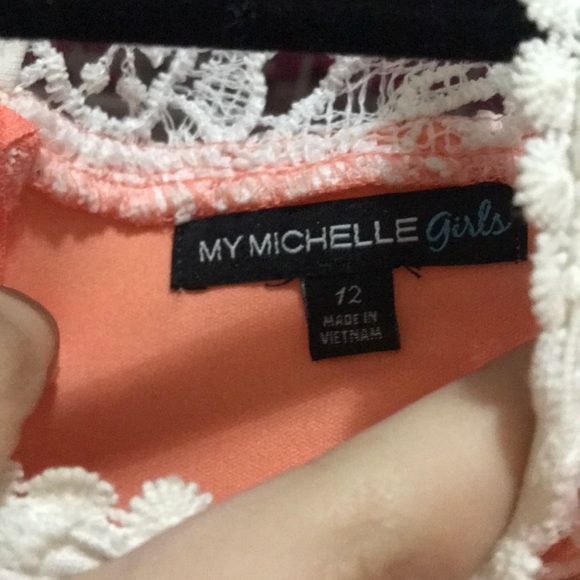 Peach colored dress - Picture 6 of 6